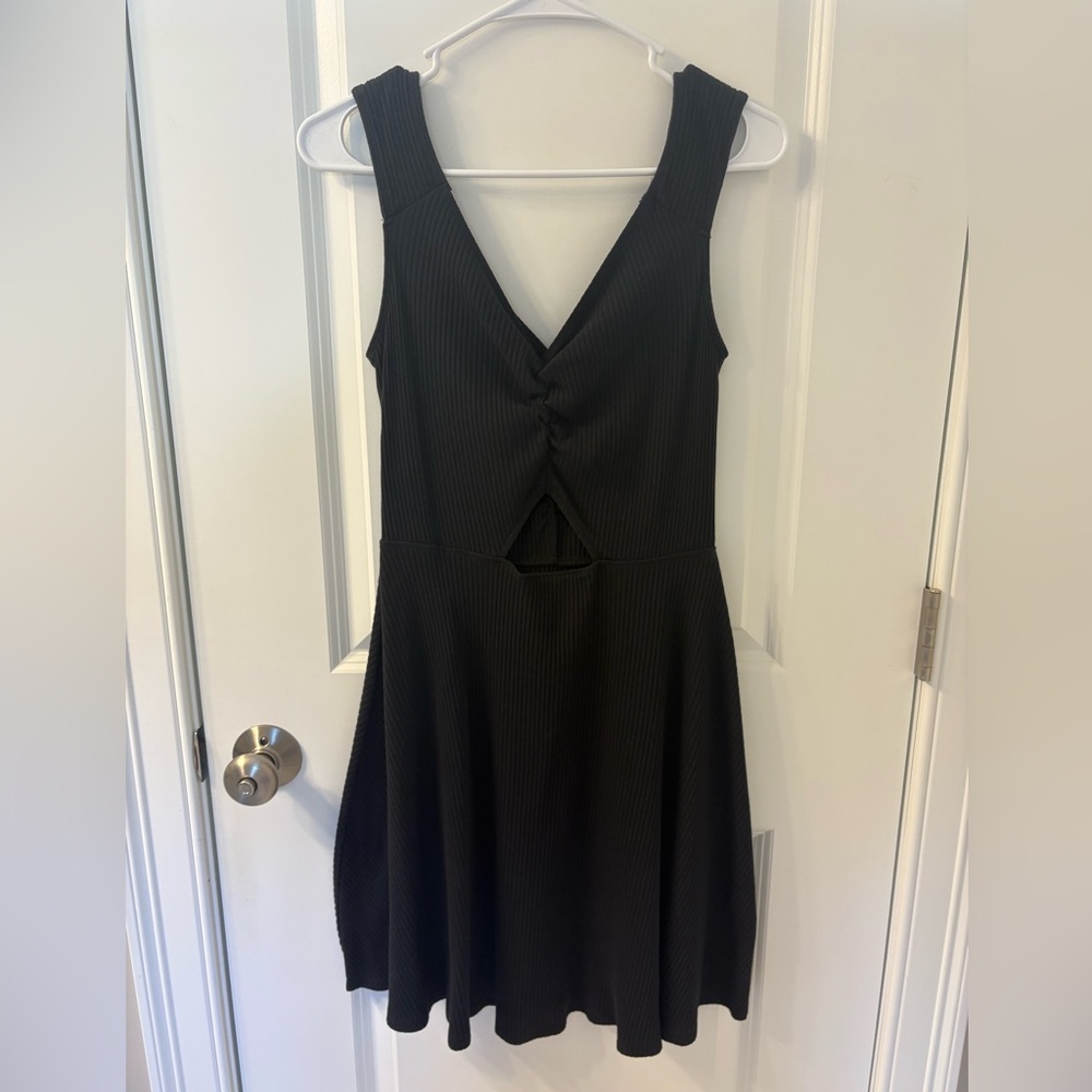 Bundle of Dresses - Picture 7 of 7
